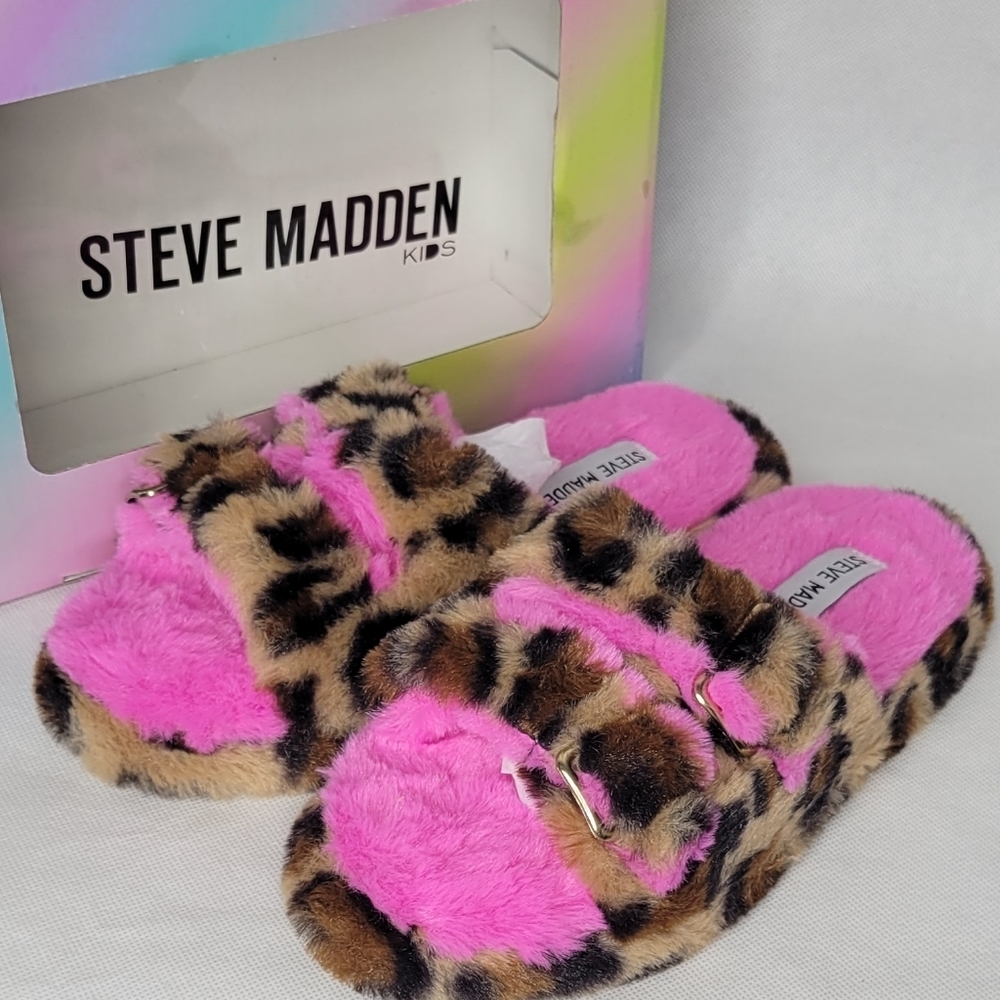 Steve Madden Fur Slippers - Picture 3 of 4